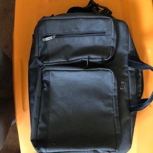 Solo messenger bag